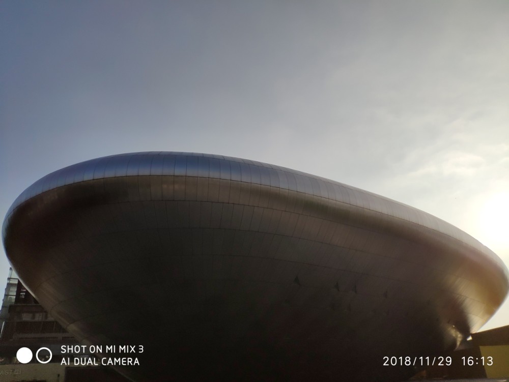 苹果与小米MIX3所不能!荣耀Magic2超广角拍照