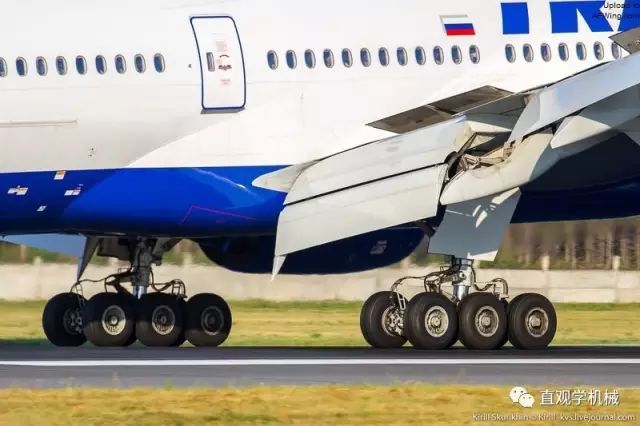 起落架|形形色色的飞机起落架，一个能承受上百吨起降冲击力量的结构