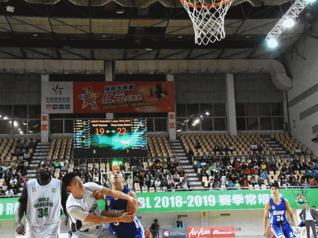 职业篮球联赛 第四轮常规赛再次回到斗门赛场 以斗门为主场的澳门战狼