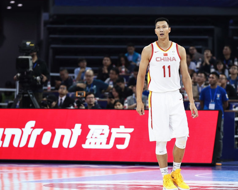 年过三旬易建联为何还是cba本土第一人答案不难找
