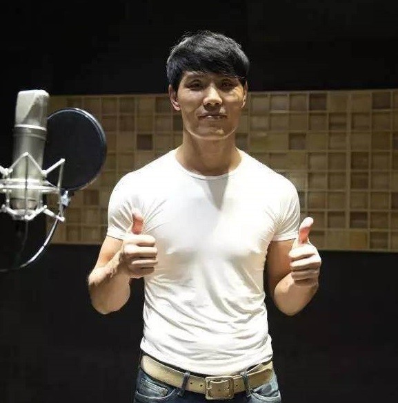 搏击名将方便推出首张个人专辑透露明年将再次征战擂台