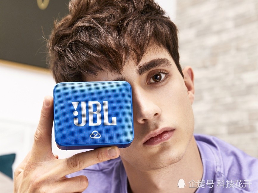 智感轻巧,JBL GO SMART2人工智能音响魔方2