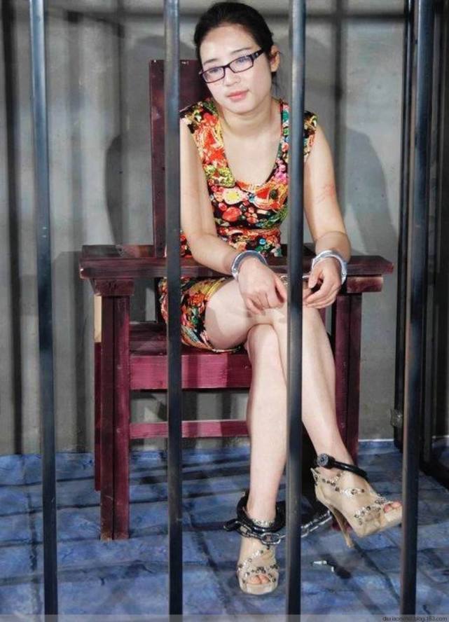 港片或者好莱坞电影的人都知道,经常会有以贩毒团伙为题材的影片上映