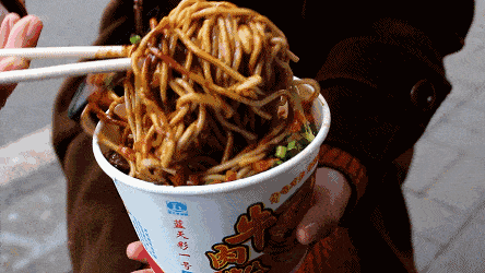 热干面终于又见面这份人间烟火气更值得所有人珍惜