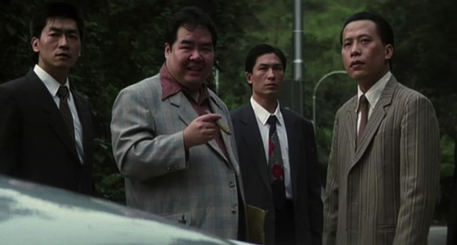 吴振坤,绰号肥仔坤,上世纪六七十年代的香港"和安乐"的帮会成员,表面