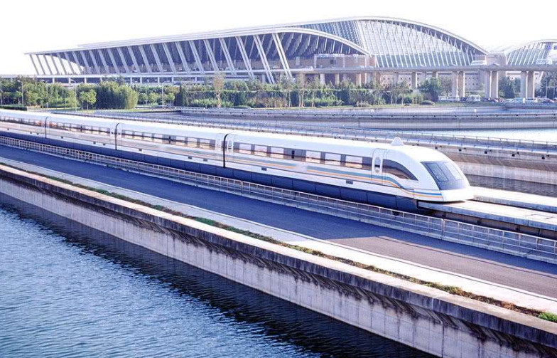 中国时速最快的列车,因为收费贵没有能普及,如今只有上海长沙有!