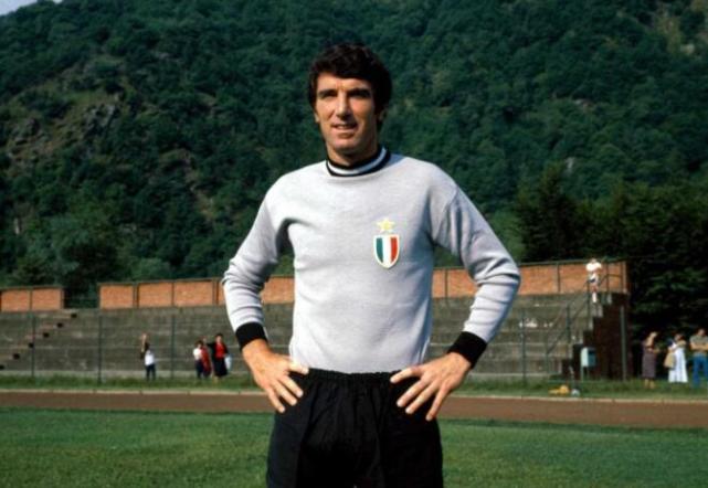 尤文传奇门将佐夫