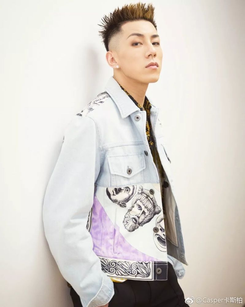 王思聪弟弟参加偶像练习生,王喆施展何昶希谁