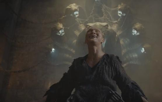 小说用十五章节描写的大人物,剧中呈现昙花一