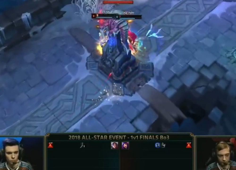 连克两大中单,蓝发少年走红LOL全明星,迷妹:想