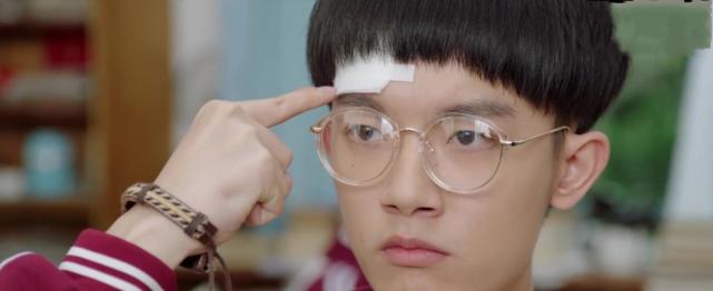 人不彪悍枉少年:司徒二条要靠"黎明"发家致富?网友:真有你的