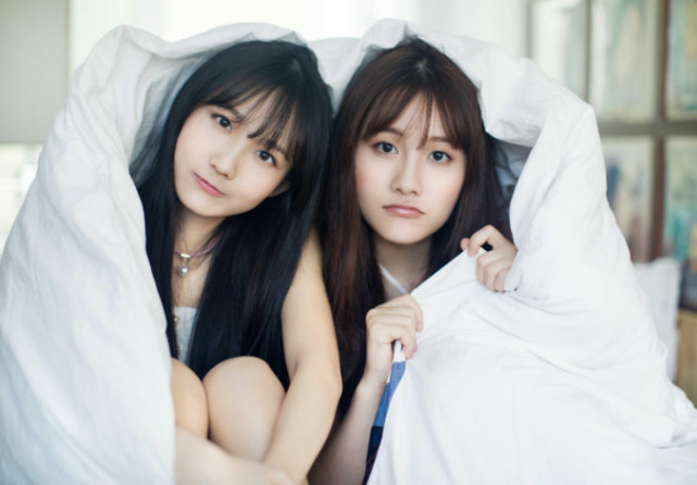 沙雕闺蜜头像,图二最真实,最后一张难道是塑料闺蜜情?