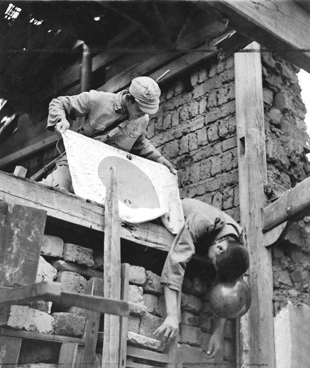 消灭一个鬼子,缴获一面太阳旗