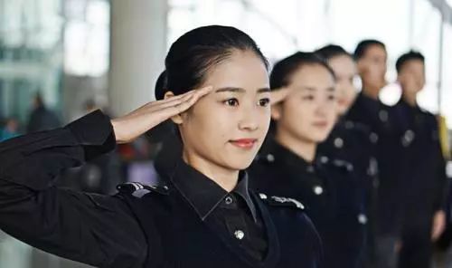 【机场安检】青岛胶东国际机场招聘安检员简章