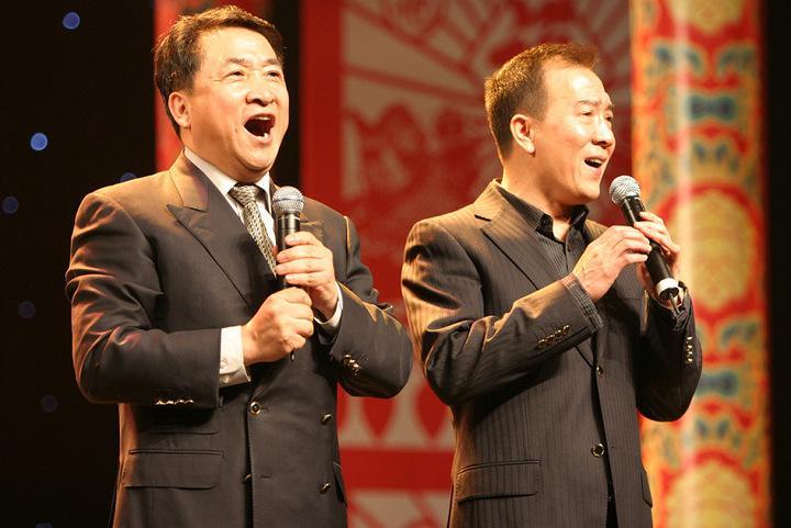 赵本山|引荐赵本山登上春晚舞台的姜昆，为何成了德云社的“敌人”？