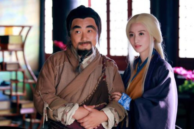 (周伯通,瑛姑剧照)