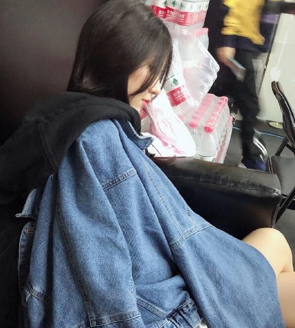从KPL主持到解说！21岁的英文系女神天云：每天花4小时复盘_腾讯新闻