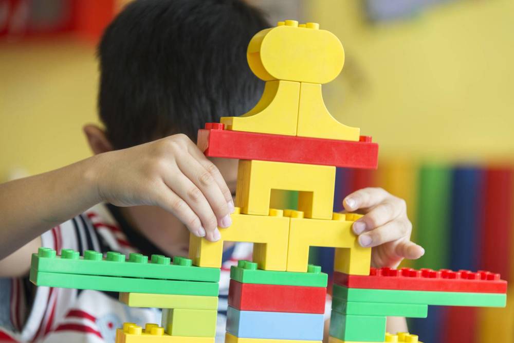 国际玩具巨头增长放缓,转头押宝中国,与山寨打