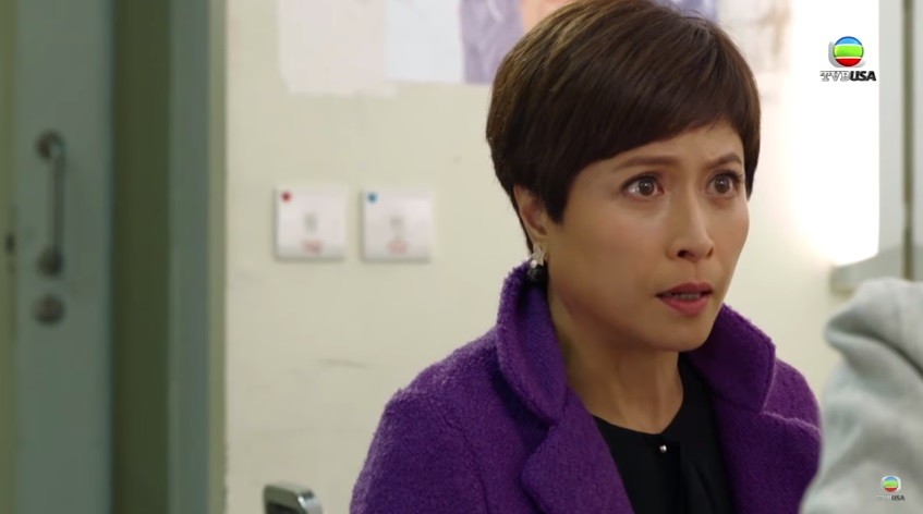 今年53岁的邵美琪,去年回巢tvb拍了《夸世代》,多年来一直单身的她