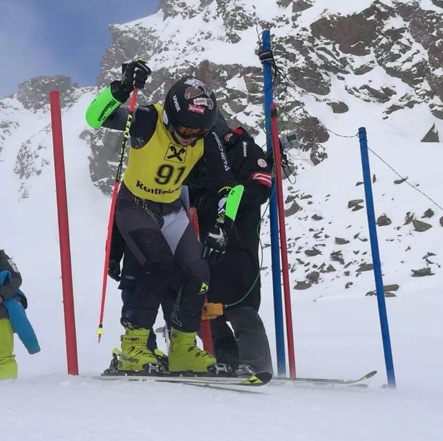 自強不息中國殘奧高山滑雪運動員再獲2個世錦賽資格