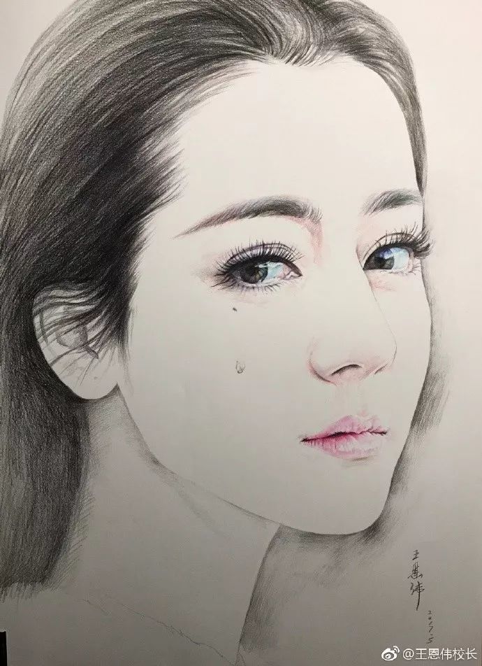 杨超越|这样的画作，秒杀美颜相机！