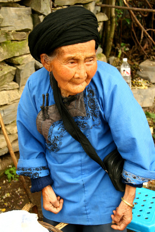 这里有"中国最后一个压寨夫人",大美凤凰之外,湘西的另外一面