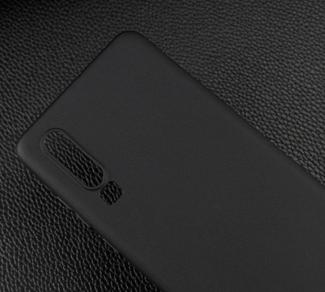 华为P30系列显示屏尺寸曝光 徕卡三摄新增潜