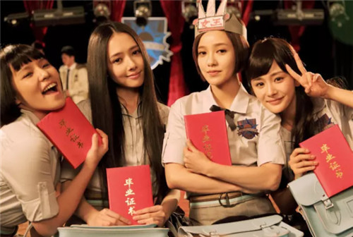 ,看到唐宛如骂顾里,才知道什么叫白眼狼