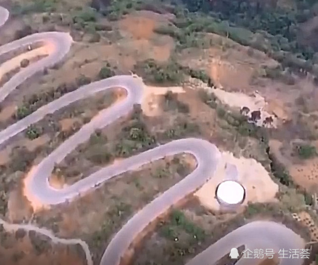 中国弯道最多的公路，拐了68个弯，却不小心成了世界奇迹！