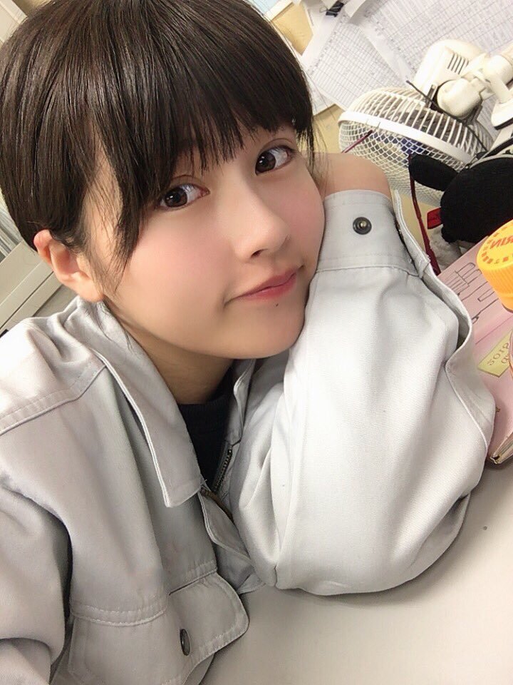 美女|炼铁厂20岁美女员工被星探发掘 进军娱乐圈爆红