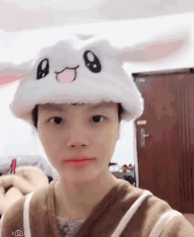 轻薄没有之一的钢铁侠树莓派魔镜诞生记…… 女朋友大爱的抖音兔兔帽