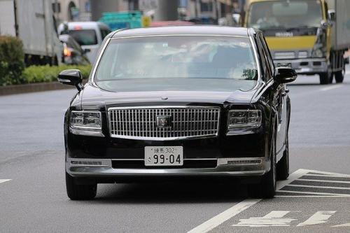 日本超高端豪车!新继位天皇都选了它,仅售118万!