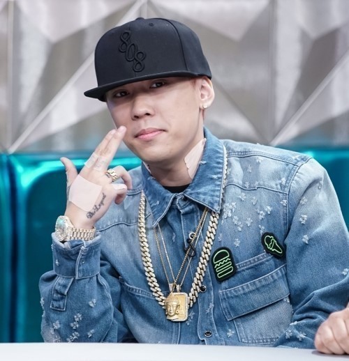 Dok2请兄嫂夫妇夏威夷蜜月旅行 网友:别炫富了