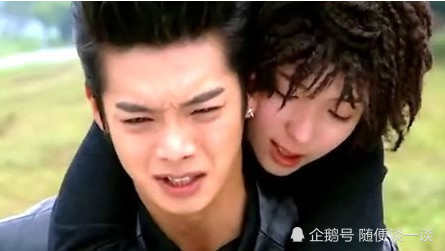 亚瑟王背着五熊