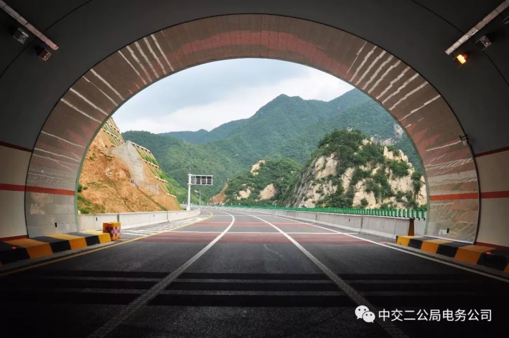 【优质工程】公司参建的西商高速公路项目获得国家优质工程奖