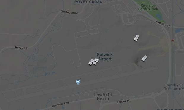 盖特威克机场停运，上空没有一架飞机 图源：推特