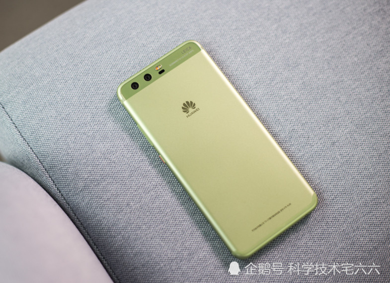 从P10的闪存门到荣耀magic2的开裂,华为怎