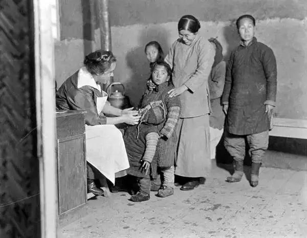 西德尼·戴维·甘博|鞋盒里发现的老照片轰动了全世界