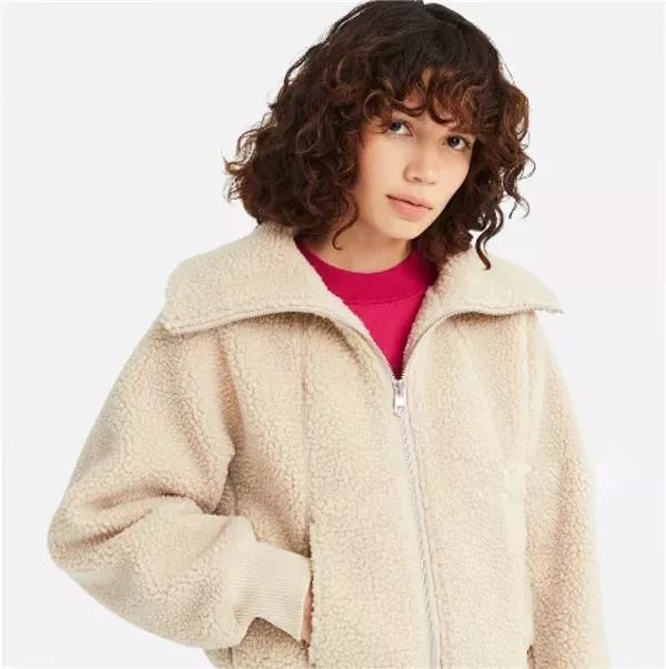 王菲240块棉裤 高圆圆200元HM…