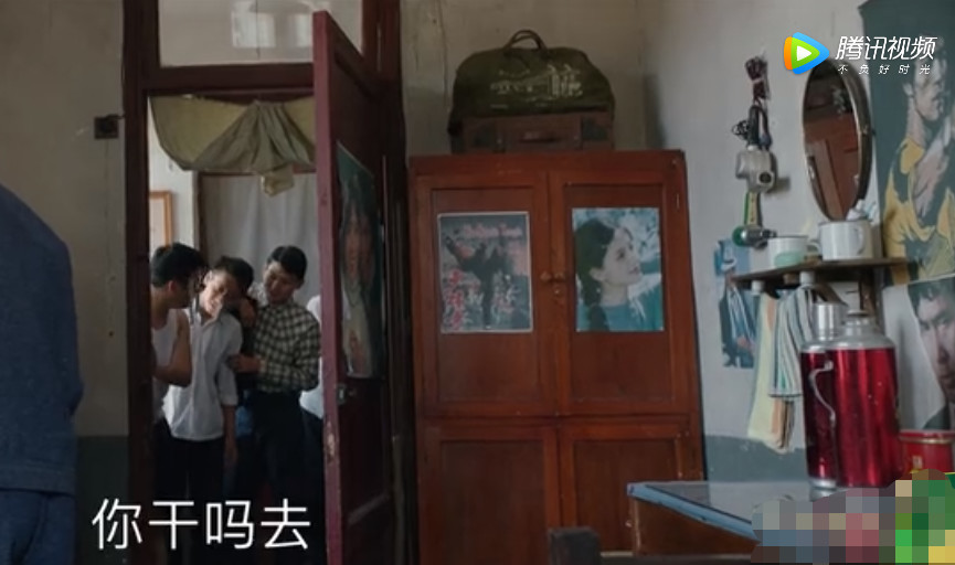 《大江大河》剧组用海报,集齐周润发李小龙张