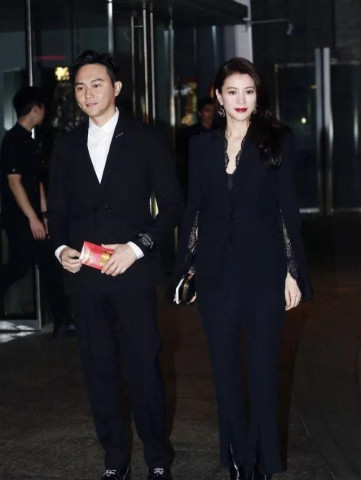 四十多岁依旧是全场焦点,性格不好脾气差,袁咏