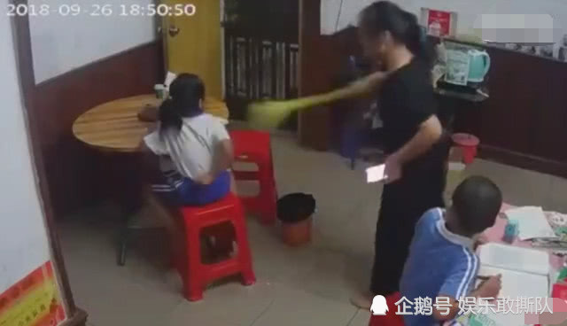 深圳女童遭父母虐待!章子怡等明星谴责,包贝尔