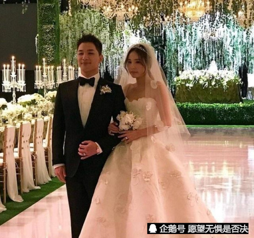 18年韩娱盘点崔智友闪婚 Bts热潮以及韩国明星的悲欢离合