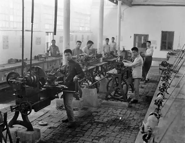 西德尼·戴维·甘博|鞋盒里发现的老照片轰动了全世界