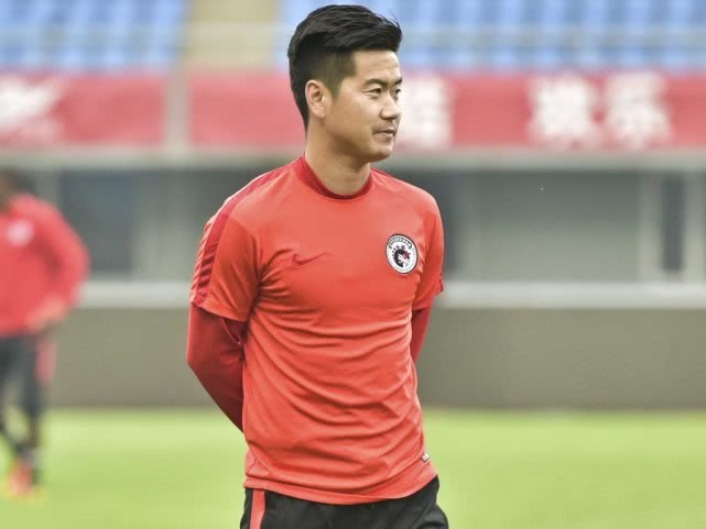 肇俊哲怒斥辽足投资方:情怀被玩坏 十多年最多