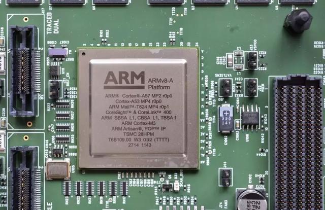 性价比高出英特尔45%,亚马逊的云服务器芯片