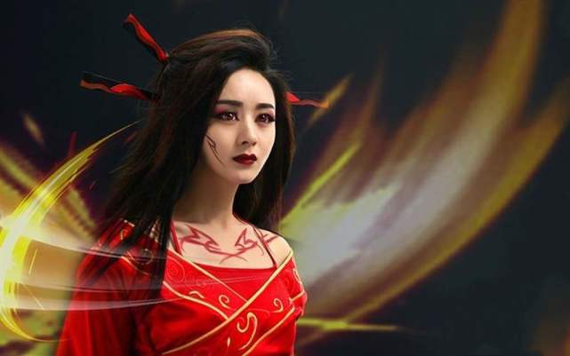 白子画也从没有下凡历练过,而墨冰仙其实是花千骨药神后出现的角色.