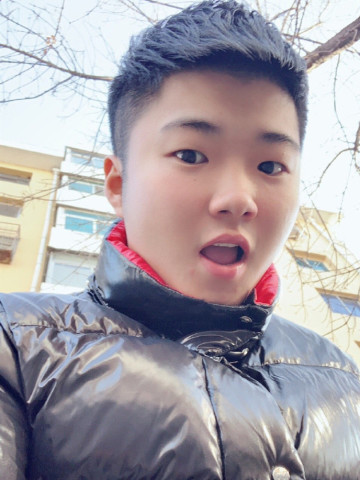 白小白捐款助力肿瘤妈妈,金额曝光后遭吐槽,和吴迪比简直弱爆了