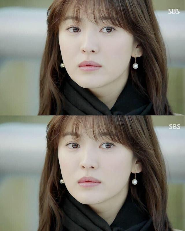 宋慧乔新剧眼技波澜不惊受质疑,眼睛是演盲女