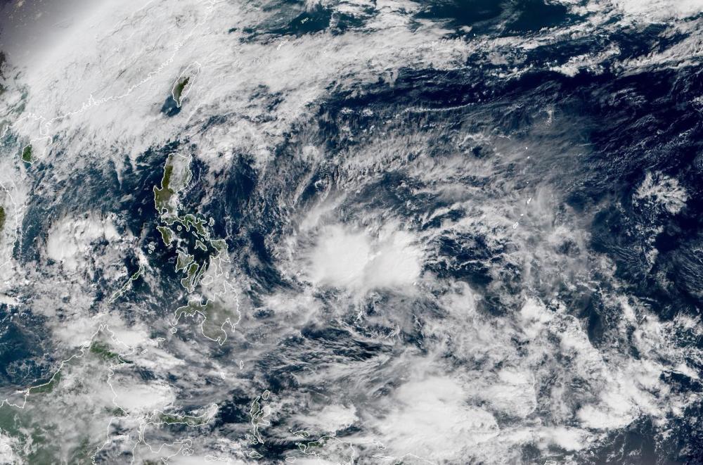 台风也争年终奖?30号台风帕布诞生在即,台风生成警报发出!